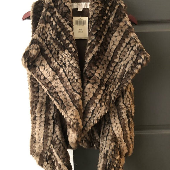 Boston Proper faux fat vest NWT. Grey multi. - Picture 8 of 8